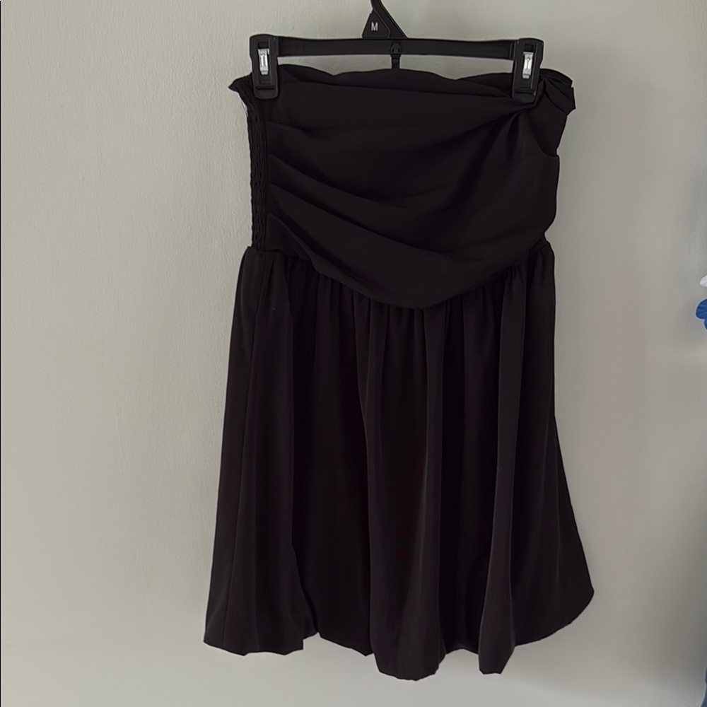 Elegant Black Strapless Dress